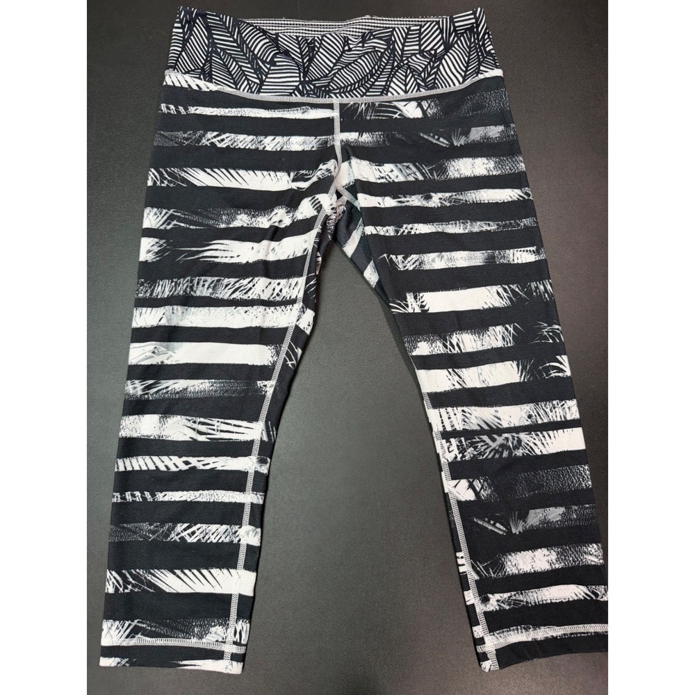 Lululemon High Times Pant Black White‎ Palm Stripe Yoga Leggings Size 10 0400